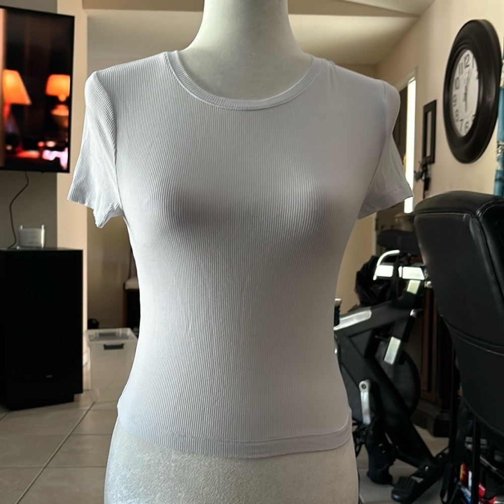 White, small EXPRESS tee-shirt